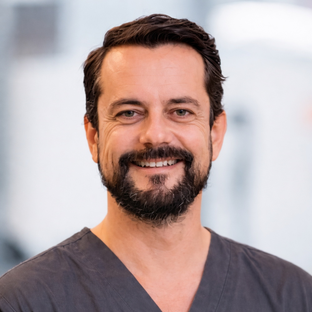 Dr Emmanuel Risi